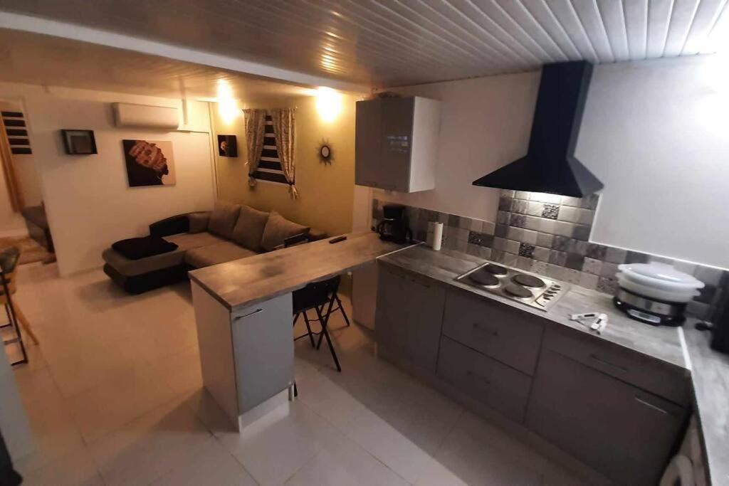 Sunshine Appartement 1 Chambre Fort-de-France Buitenkant foto